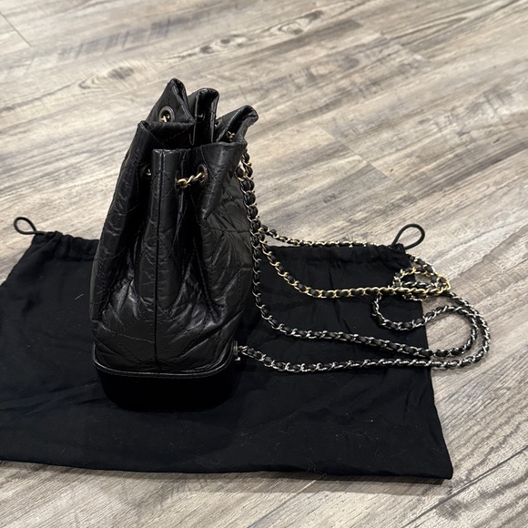 CHANEL Gabrielle Mini Backpack Chain Bag in Quilted Black Leather - Picture 4 of 16